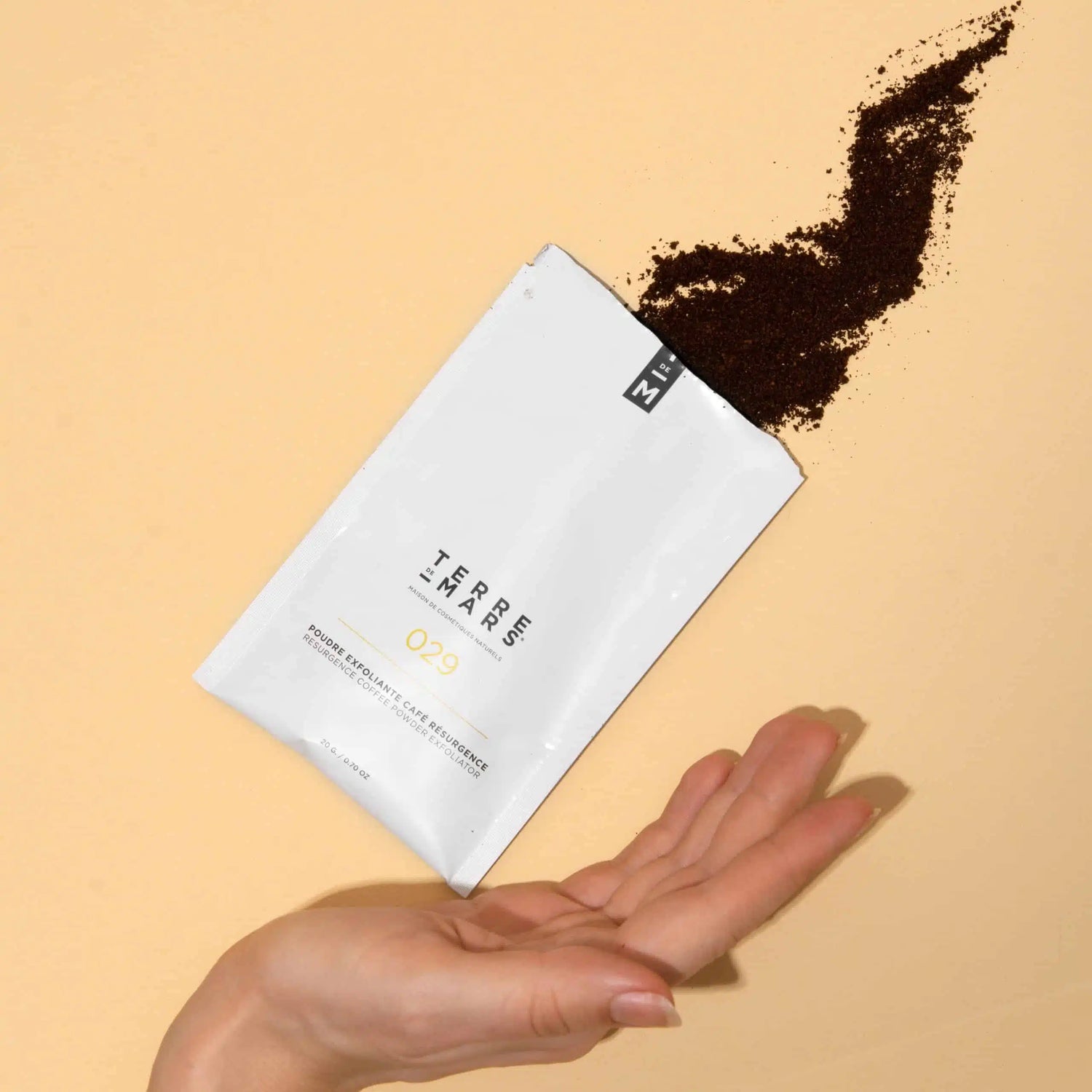 Exfoliating powder Coffee Resurgence