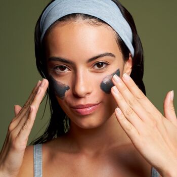 Powder face cleaner - purifying charcoal