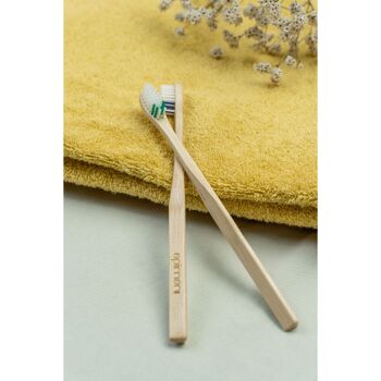 Apimani adult wooden toothbrush