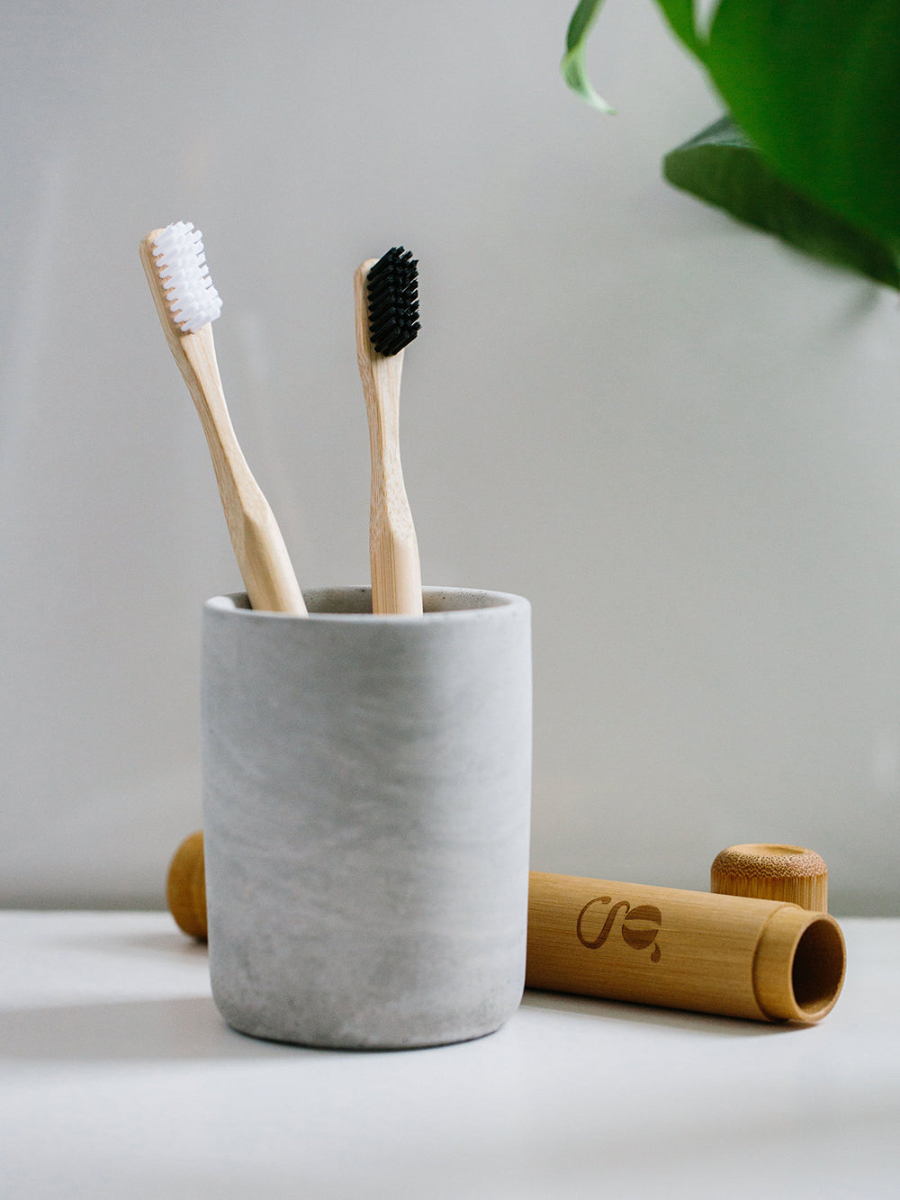 Grums toothbrush in olive bamboo